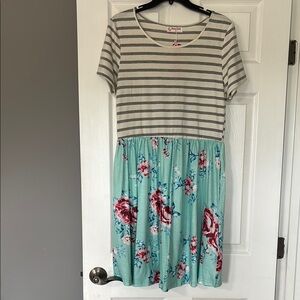 Striped and Floral womens Dress- medium nwt